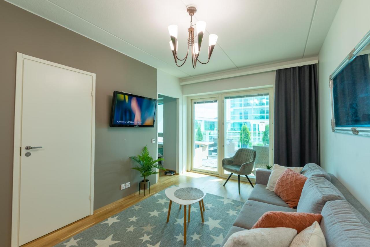 Starhomes Double Lux 7 Oulu Exterior foto